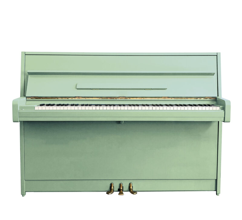 young-chang-kpop-piano-sage-green